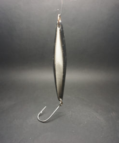 Straggler - 3 IN 1 *Light* - Black/White - Single Hook