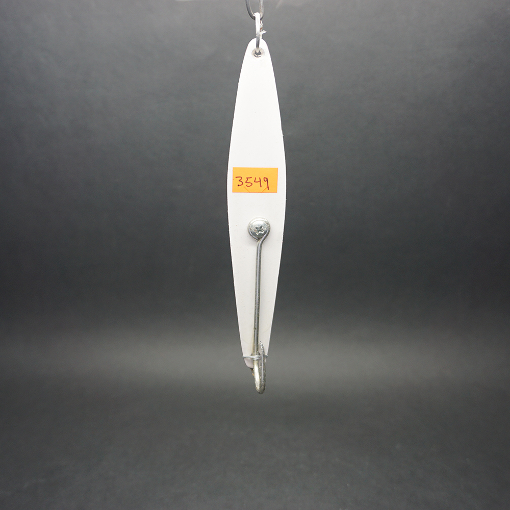 Sea Strike - 33 - Purple/White - Fixed Hook 2 Sea Strike - 33 - Purple/White - Fixed Hook