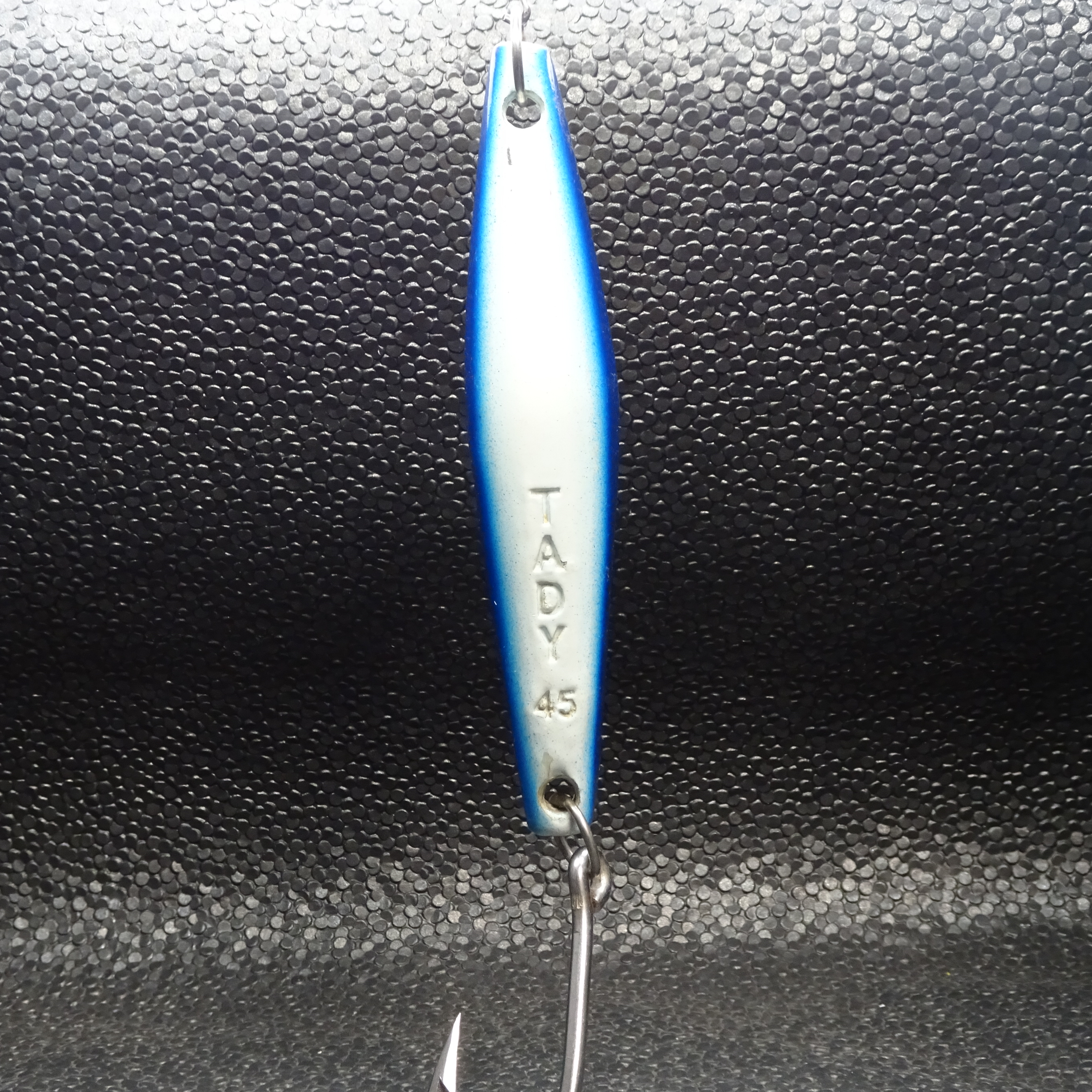Tady - 45 *Heavy* - Blue/White/Glow - Single Hook