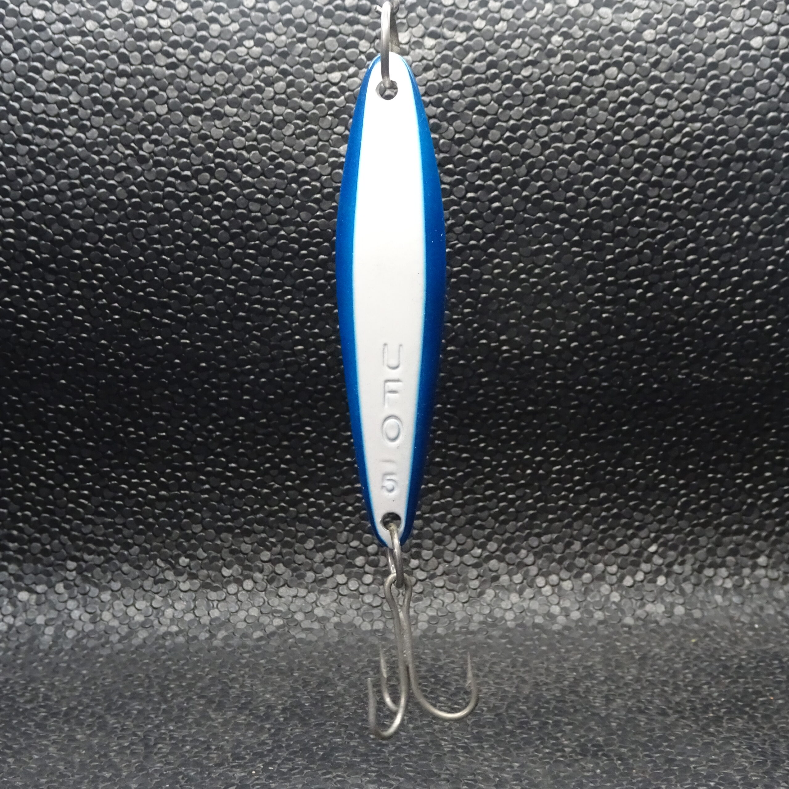 UFO5BlueWhiteF