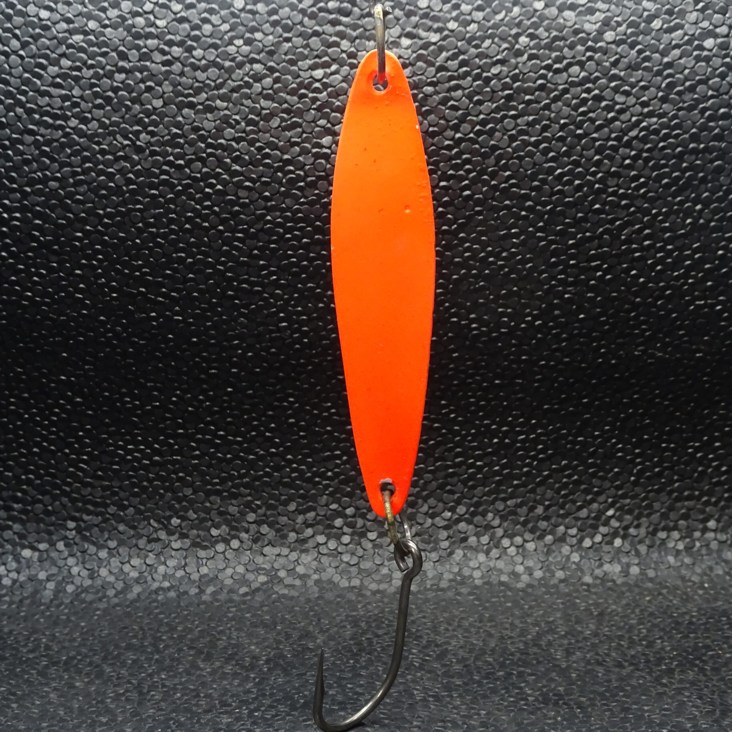 UFOOrangeBlackWahooB