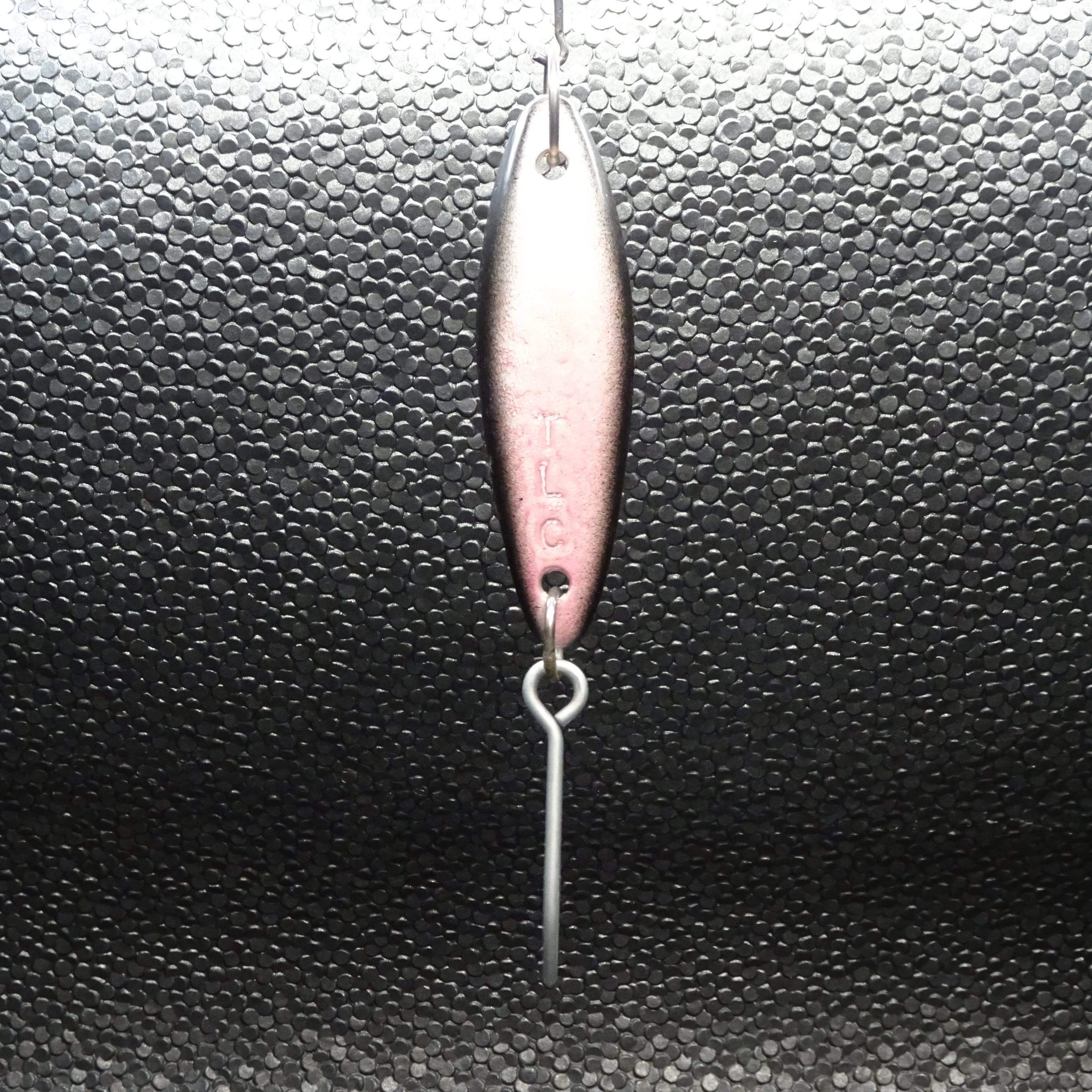 Tady - TLC - Red/Black - Single Hook