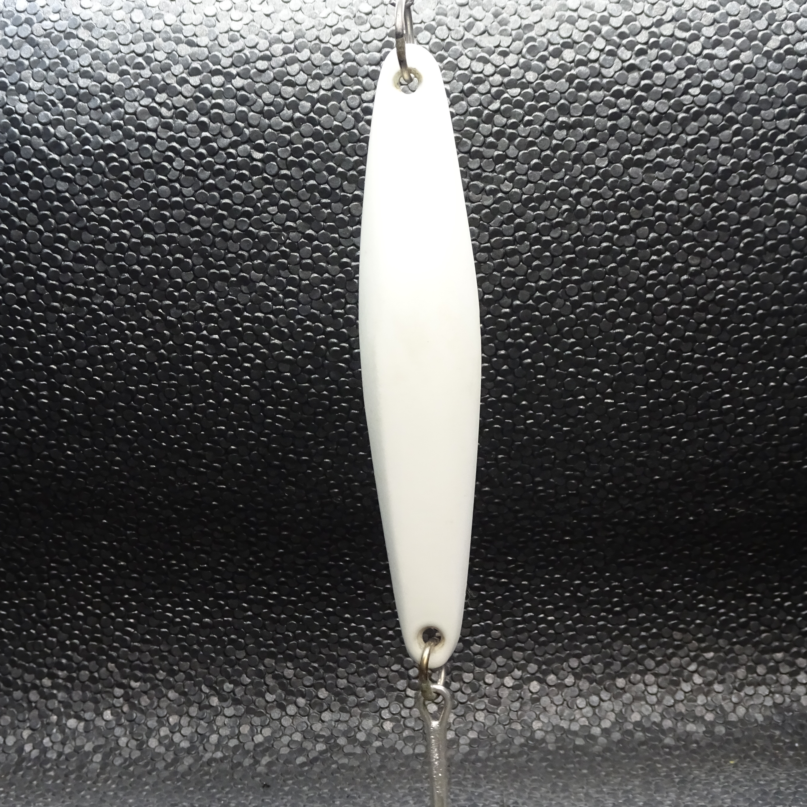 JRI - 66 - White