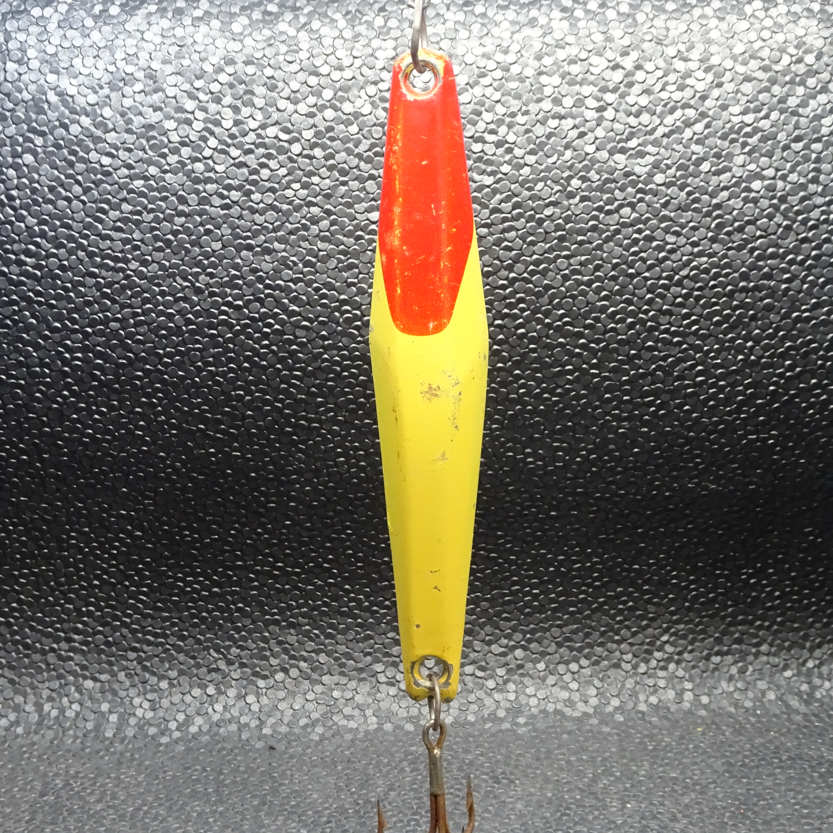 Black Robin - 40 - Yellow/Red