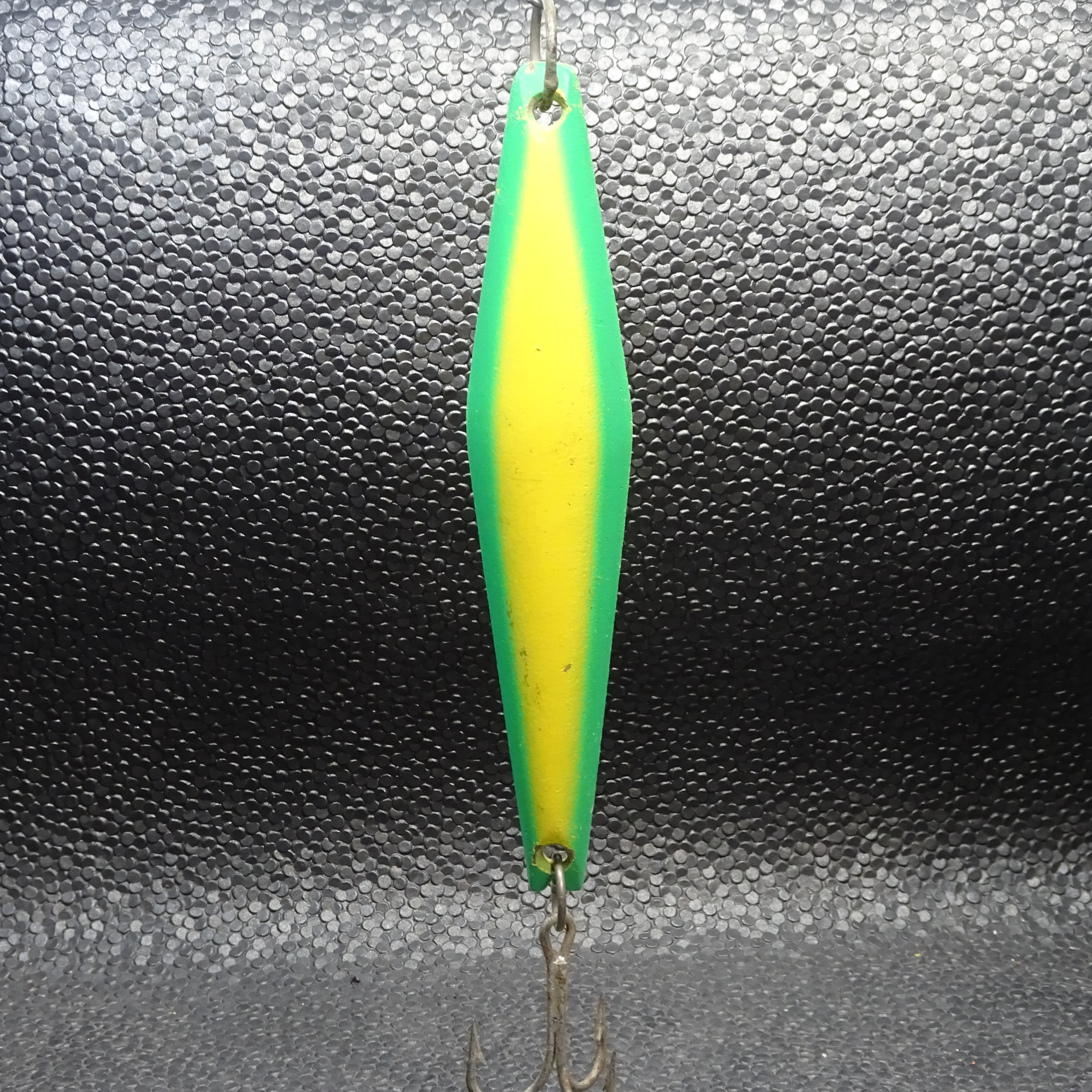 Candy Bar - Starman 112 - Green/Yellow - One "R"