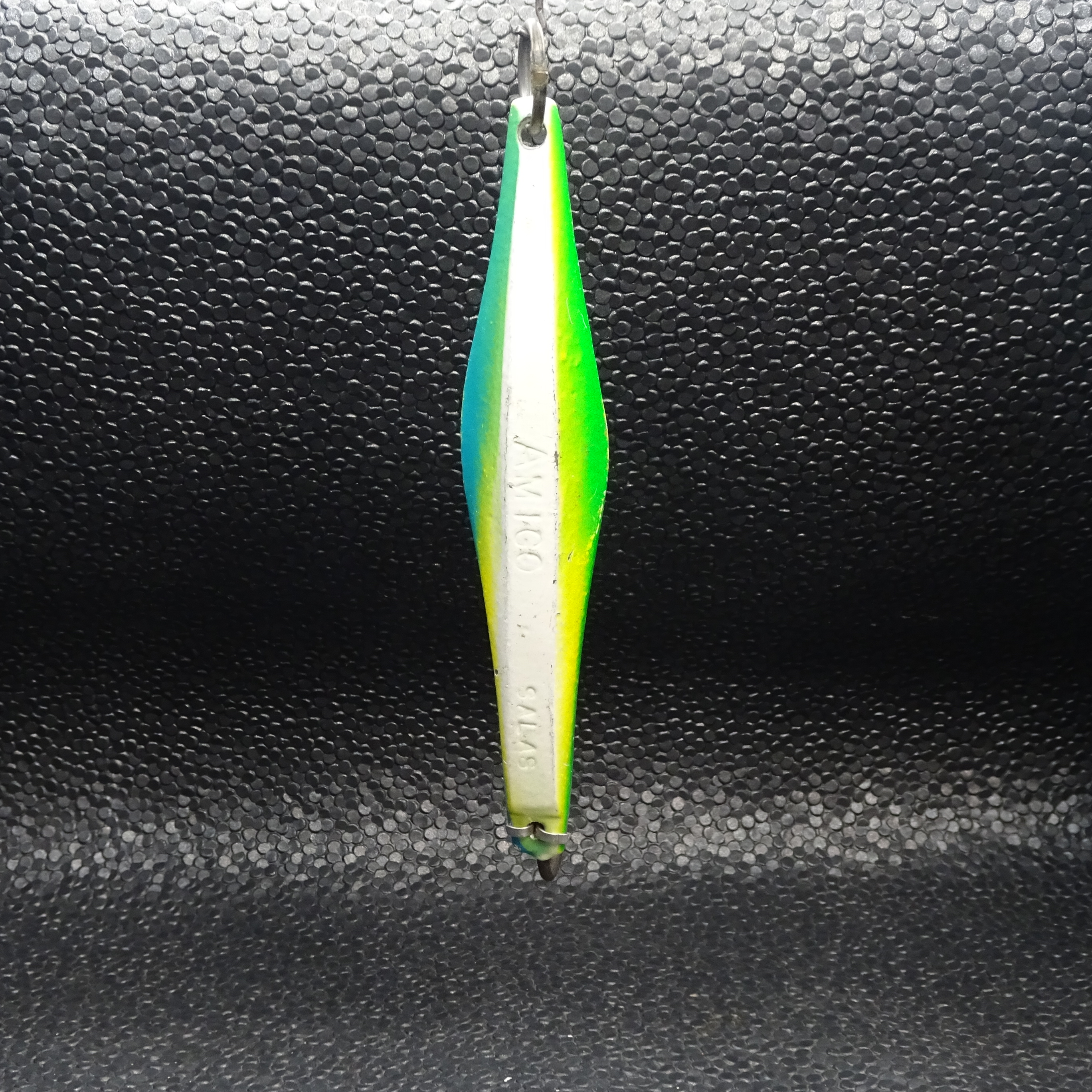 Salas - Amigo - Dorado - Fixed Hook